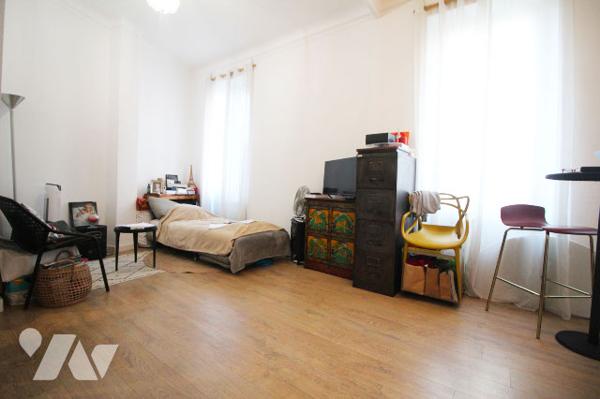 Appartement DUPLEX T2 de 38m2 carrez (quartier d'Endoume / Malmousque) dans le 7e.