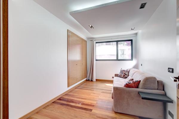 Vente Appartement de luxe Cap D'Antibes 4 Pièces 128 m²