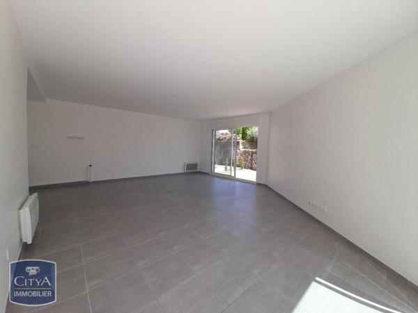 Appartement à louer 3 pièces 72.7m²