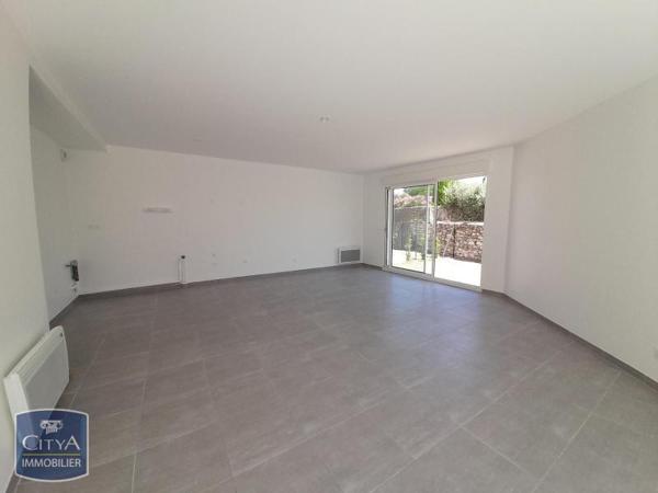 Appartement à louer 3 pièces 72.7m²