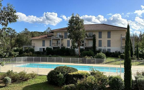 Appartement à vendre    2 pièces • 42,51 m2 Roquebrune-sur-Argens