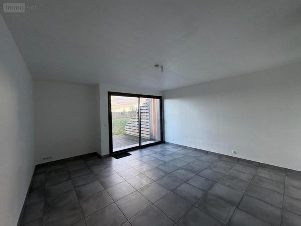 Appartement à louer à Saint-Chély-d'Apcher en Lozère (48200), ref : 48032-L77