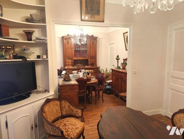 CHARMANTE MAISON sur Avenue recherchée 