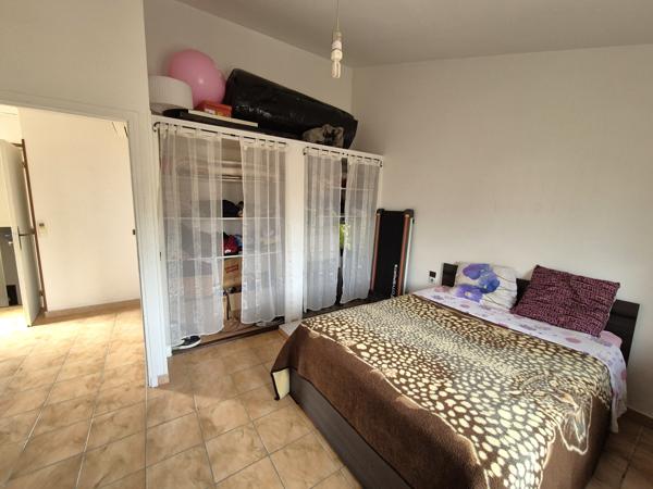 Villa 3 faces avec garage