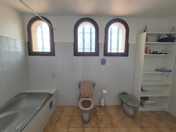 Villa 3 faces avec garage