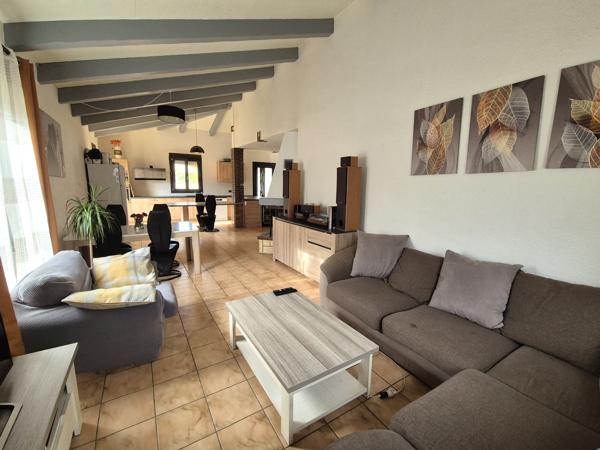 Villa 3 faces avec garage