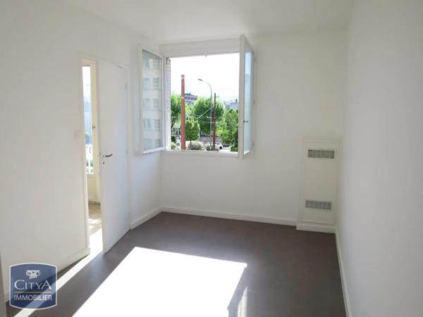 Appartement à louer 3 pièces 53.04m²