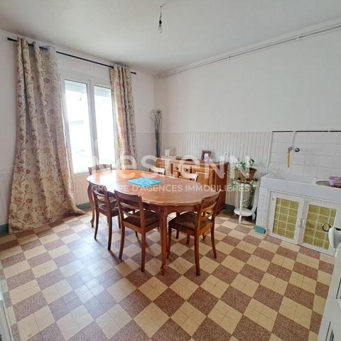 A VENDRE MAISON SANS TRAVAUX 5 CHAMBRES + JARDIN + ATELIER + GARAGE