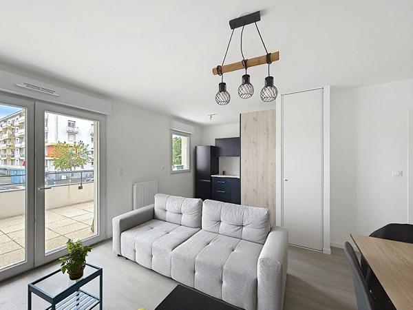 Appartement Saint Barthelemy D Anjou 3 pièce(s) 60.46 m2