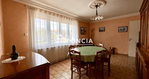 À vendre Maison 3 pièces 50 m² - Laval 53000