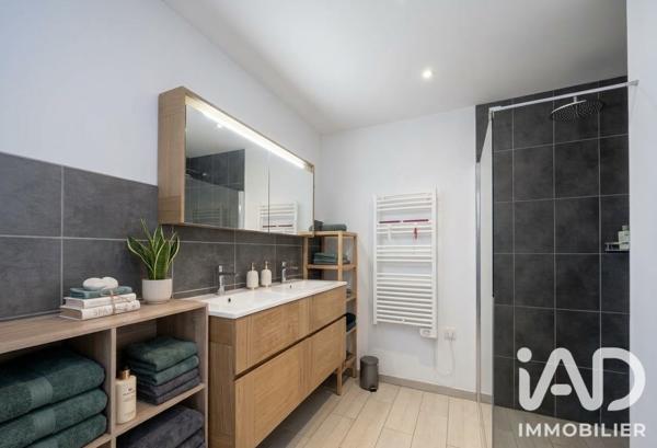 Maison à vendre 6 pièces 115 m² Comines
