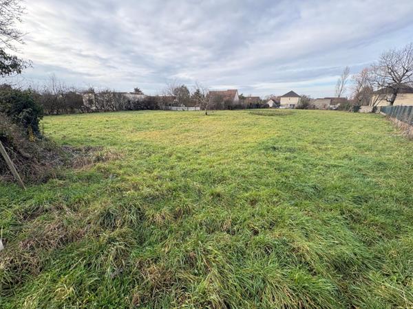 Terrain 1001 m2 viabilisé