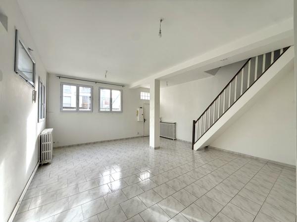 Aulnay-sous-Bois (93600) Appartement DUPLEX CENTRE-VILLE SUD à 5min RER B et du Bd de Strasbourg