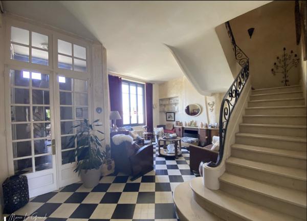 Maison 7 pièces - 203 m²