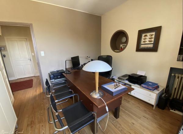 Maison 7 pièces - 203 m²