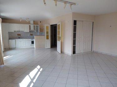 Appartement à vendre à Mamers dans la Sarthe (72600), ref : 61068-57
