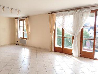 Appartement à vendre à Mamers dans la Sarthe (72600), ref : 61068-57