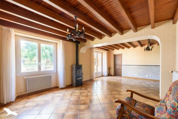 Maison à vendre 251 904 € Hauriet 7 p 130 m² DPE D