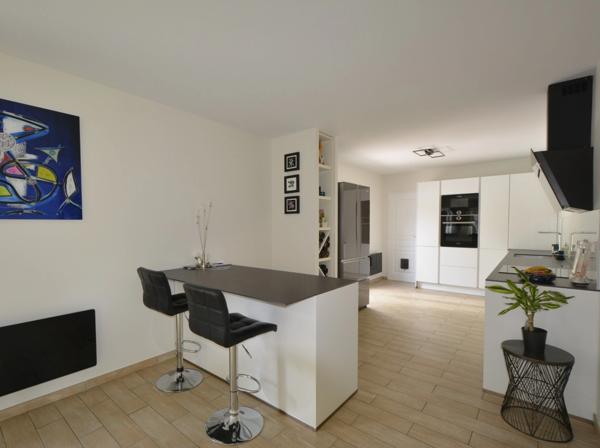 Ardon village , a vendre, maison avec jardin et piscine, Terrain de 1 907,00 m²