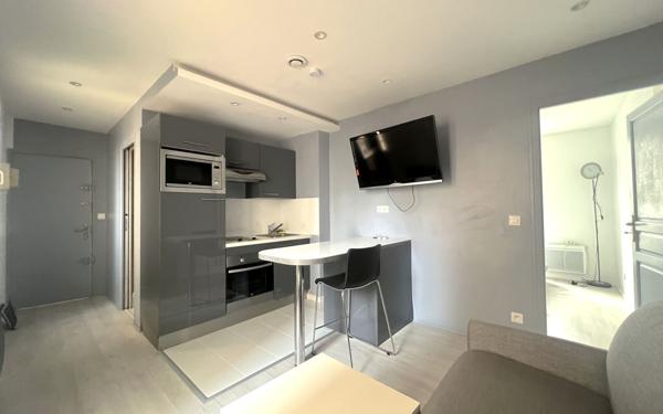 Appartement à louer    2 pièces • 25,12 m2 Antony