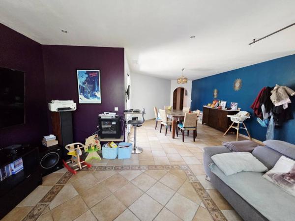 Maison à vendre 5 pièces de 157 m²