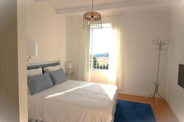 Salles D Angles - Belle charentaise - 7 pces - 4CH -174 m2