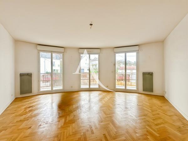Appartement Saint Cyr L Ecole 3 pièce(s) 71 m2