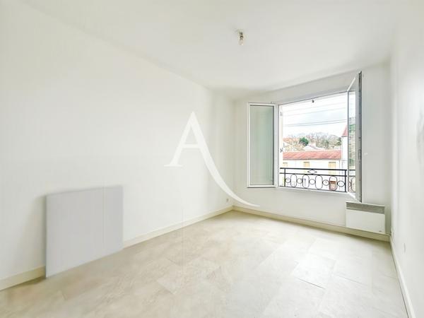 Appartement Saint Cyr L Ecole 3 pièce(s) 71 m2