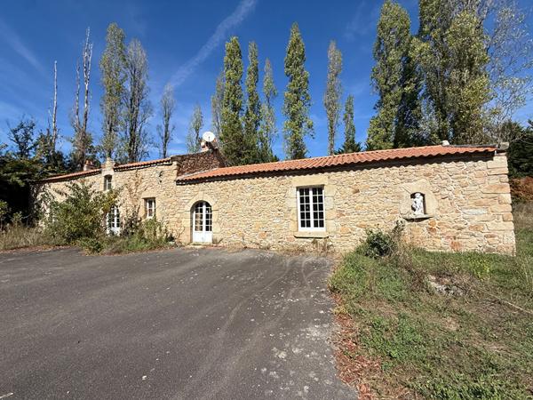 Maison à rénover centre de BLAIN avec terrain constructible Blain