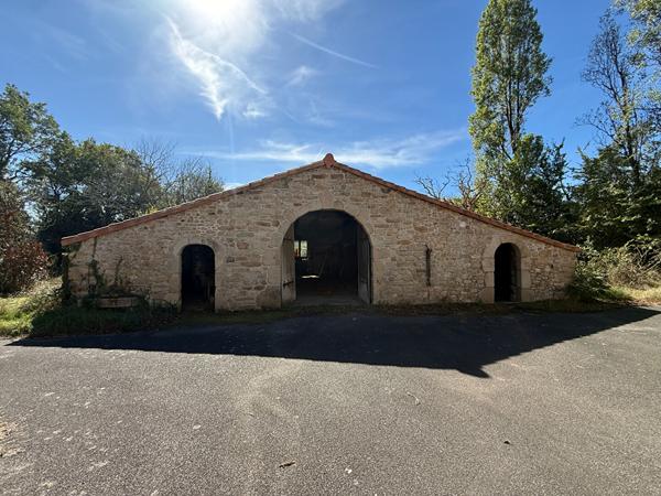 Maison à rénover centre de BLAIN avec terrain constructible Blain