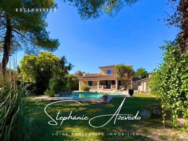 Vente / Maison avec dépendance à Nîmes (30000)