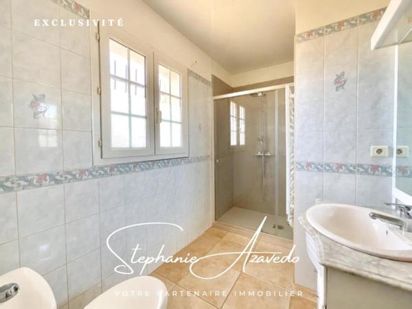 Vente / Maison avec dépendance à Nîmes (30000)