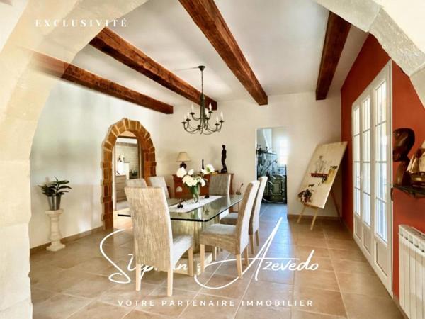 Vente / Maison avec dépendance à Nîmes (30000)
