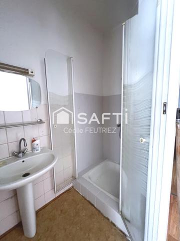 Appartement à rénover proche du campus
