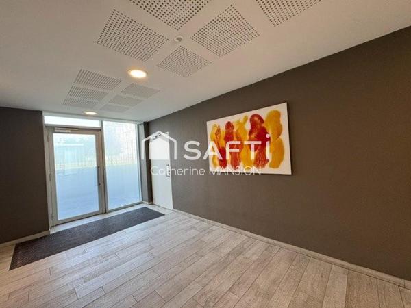 Spacieux T1 avec terrasse à vendre à Reims au sein de la résidence "Villa Colbert" quartier bd de la Paix