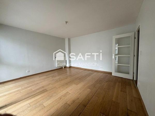 Spacieux T1 avec terrasse à vendre à Reims au sein de la résidence "Villa Colbert" quartier bd de la Paix