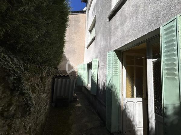 Grande maison de village