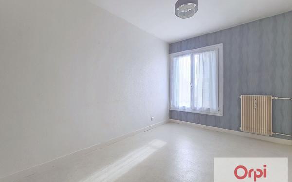 Appartement à louer    3 pièces • 73,61 m2 Montluçon