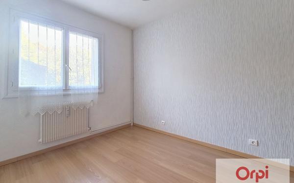 Appartement à louer    3 pièces • 73,61 m2 Montluçon
