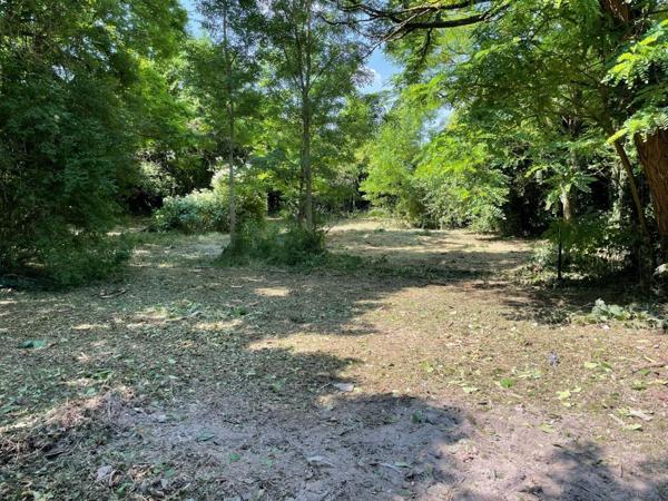 Très beau terrain à bâtir, hors lotissement