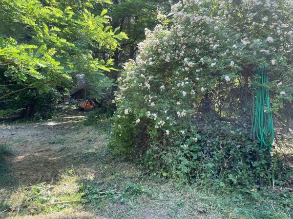 Très beau terrain à bâtir, hors lotissement