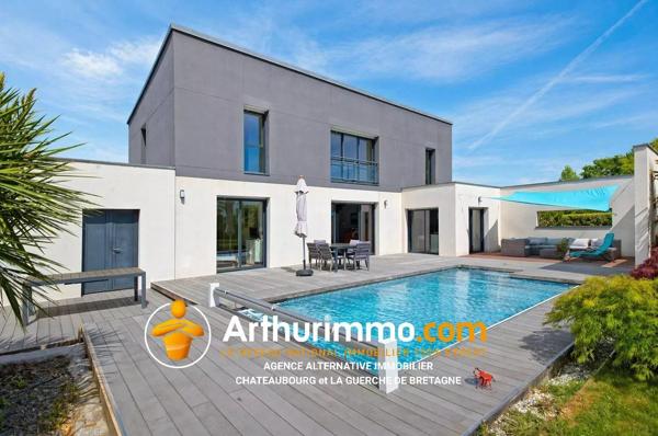 Vente                                                      Maison
                        
                     7 pièces                      154 m2                     à La Mézière