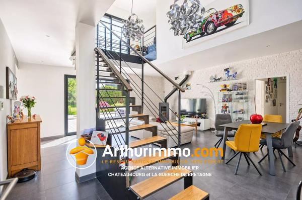 Vente                                                      Maison
                        
                     7 pièces                      154 m2                     à La Mézière