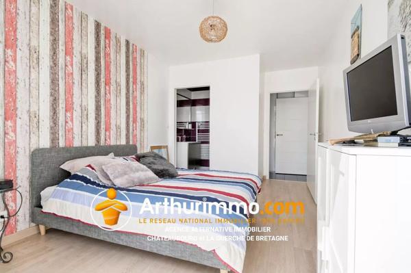 Vente                                                      Maison
                        
                     7 pièces                      154 m2                     à La Mézière