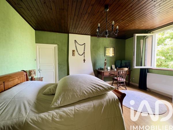 Maison à vendre 7 pièces 175 m² Triac-Lautrait