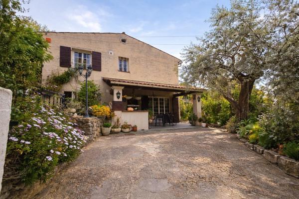 Venez découvrir cette charmante maison