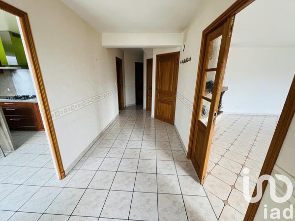 Maison traditionnelle 8 pièces de 262 m² à Eurville-Bienville (52410)