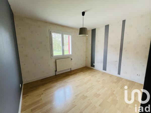 Maison traditionnelle 8 pièces de 262 m² à Eurville-Bienville (52410)