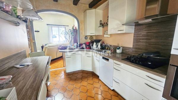 Maison 5 pièces – 100 m² – Terrasse et stationnement – Secteur ST Julien (13012 Marseille)