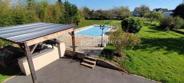 Vente Maison188,81 m² - 8 Pièces - SERMOISE SUR LOIRE (58000)